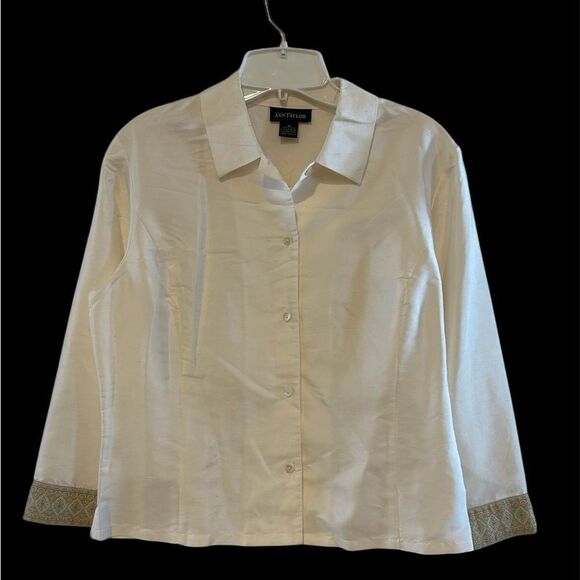Ann Taylor 100% Silk Embroidered Cuff Sleeve Tunic White Blouse 10 New - Picture 1 of 10
